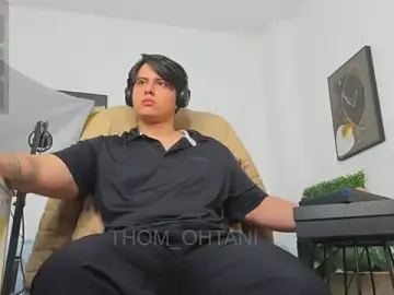 Stripchat Free Live Porn of Thom_Ohtani