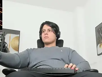 Stripchat Watch Live Sex Cams of Thom_Ohtani