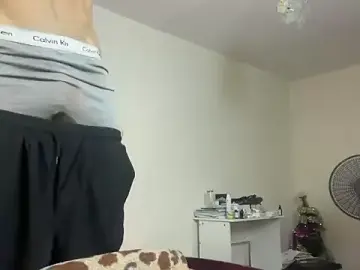 Stripchat Free Porn Cam of ToddWarren