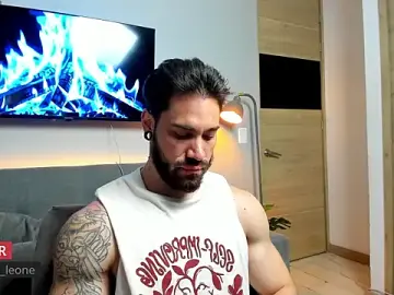 Stripchat Adult Webcams of giorgio_leone_1