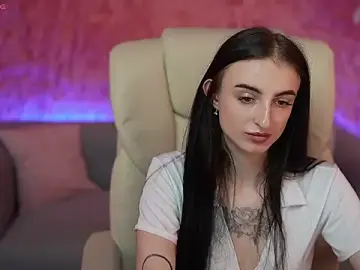 Stripchat Watch Live Sex Cams of EmilyyMoon