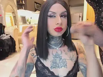 Stripchat Free Porn Cam of luxyshy