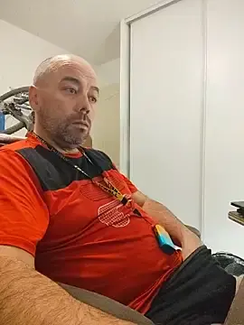 Stripchat Sex Cam of veryverybigdick45