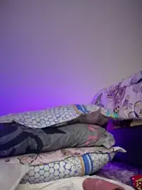 Stripchat Free Live Porn of aurora_divine