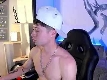 Stripchat Live Sex of marcuscollins1_