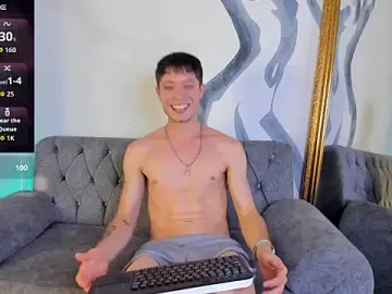 Stripchat Free Porn Cam of marcuscollins1_