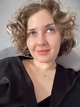 Stripchat Free Porn Cam of KellyKeler