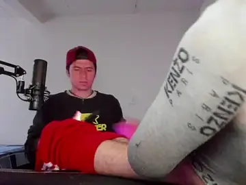 Stripchat Sex Cam of Headhunterdz