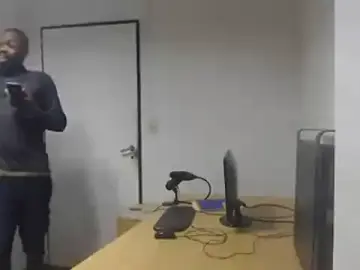 Stripchat Live Sex Cam of Mastertopdome