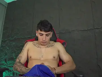 Stripchat Sex Chat of joseph_boy