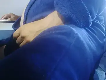 Stripchat Free Porn Cam of suedel65