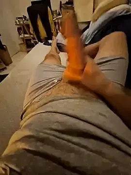 Stripchat Live Sex Cam of MarkBigDick35