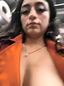 Stripchat Free Porn Cam of Lila_Desiree