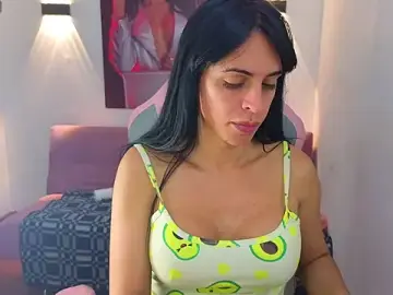 Stripchat Live Porn of vittorialombardi__