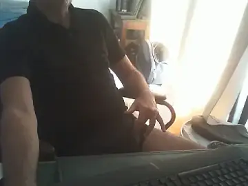 Stripchat Adult Webcams of shyfrenchcock1