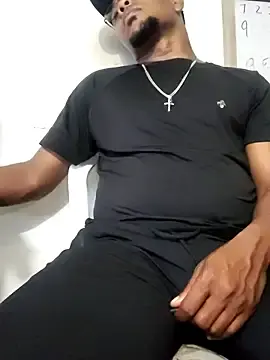 Stripchat Watch Live Sex Cams of hugo3918_