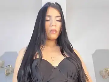 Stripchat Free Porn Cam of roxana_scott1