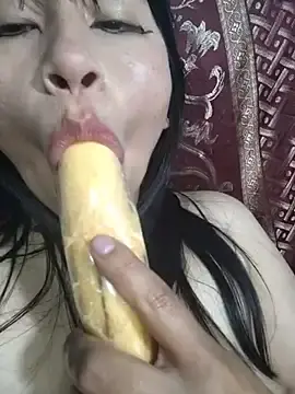Stripchat Free Live Porn of Giviper1