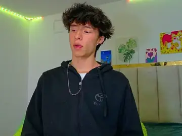 Stripchat Best live sex cam show of Juanmres