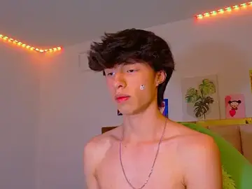 Stripchat Live Sex Cam of Juanmres