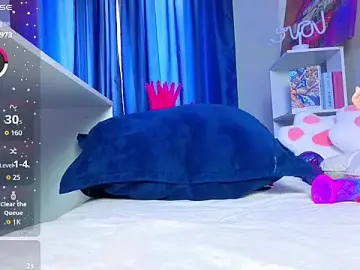 Stripchat Free Live Porn of LilyIrons