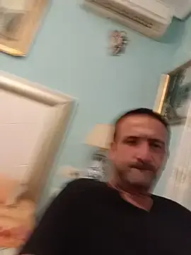 Stripchat Live Sex Cam of DanTrov79