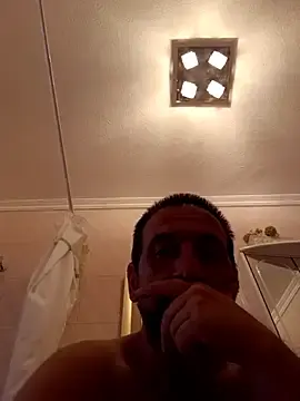 Stripchat Free Porn Cam of DanTrov79