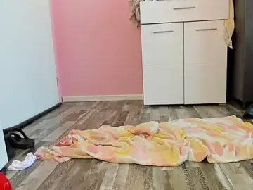 Stripchat Sex Cam of HotSweetAngel