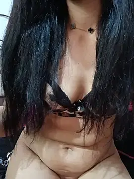 Stripchat Watch Live Sex Cams of Fatina111