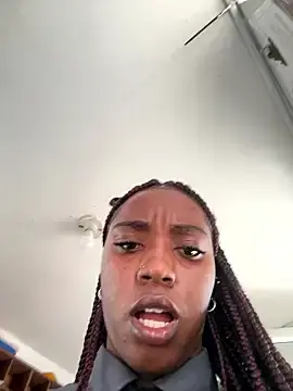 Stripchat Live Sex Cam of CiaraEbony