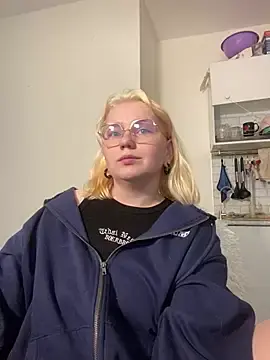 Stripchat Live Sex Cam of soft_focus