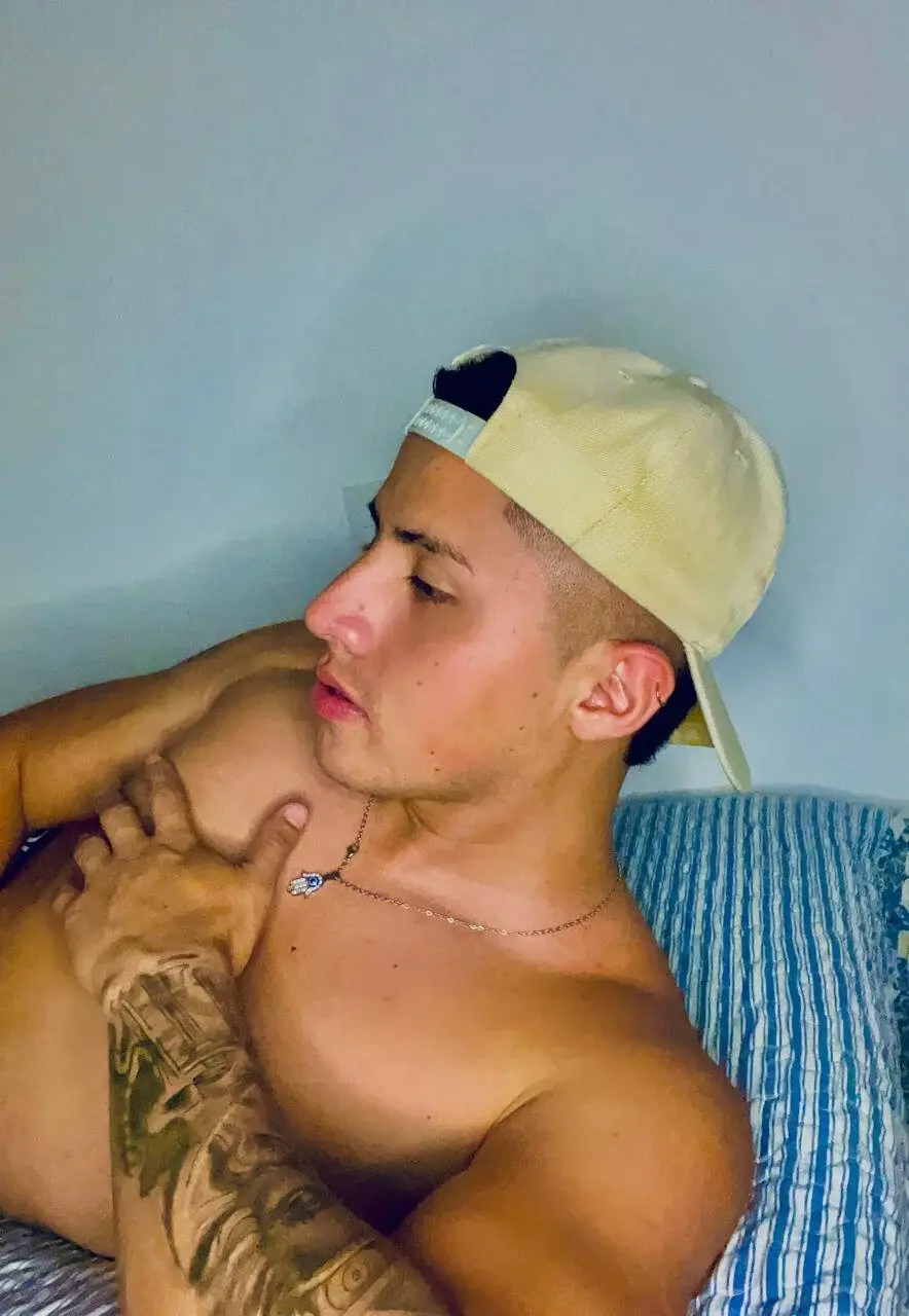 DylanWolf98