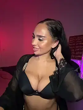 Stripchat Free Live Porn of CardiSweetBaby
