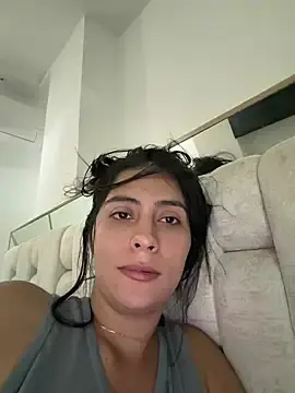 Stripchat Free Porn Cam of Sophie__Foxxx