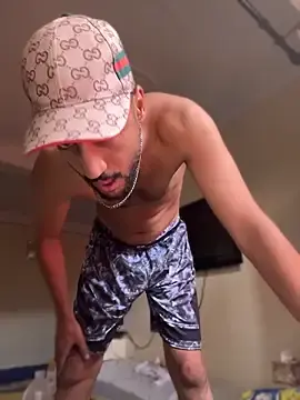 Stripchat Free Live Porn of legende59