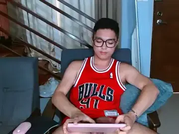 Stripchat Sex Cam of JayKarLo