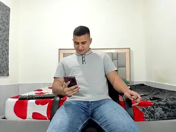 Stripchat Live Sex of simookeler