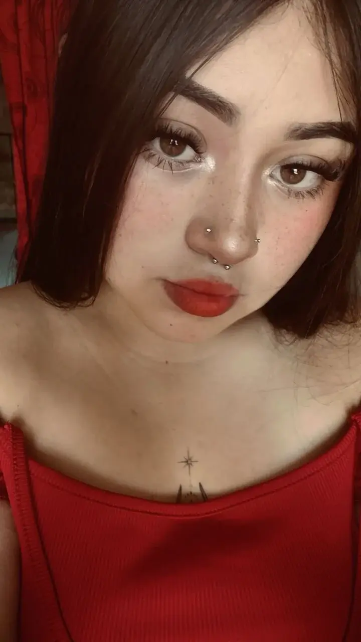 Mia_D_Tom