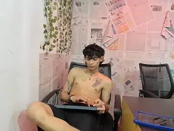Stripchat Nude Webcam of Bastian_boyshot77