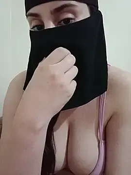 Stripchat Free Live Porn of SULTANA_ROSE