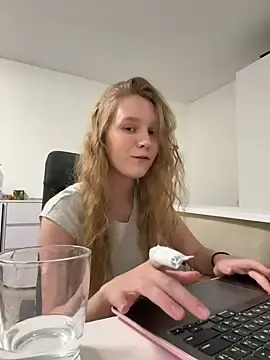 Stripchat Adult Webcam of Ketitull