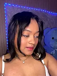 Stripchat Best Webcam of Saraa_M