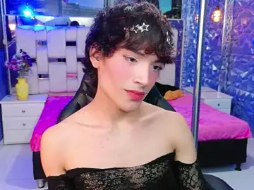 Stripchat Free Porn Cam of AlecciaNova