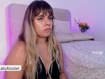 Stripchat Live Sex Cam of gabyfoxster