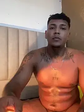 Stripchat Adult Webcam of Axell_king07