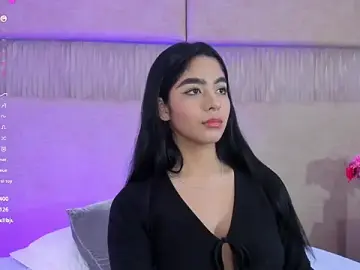Stripchat Best Webcam of _kyraa_