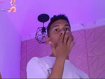 Stripchat Nude Webcam of dilan_alfonzo