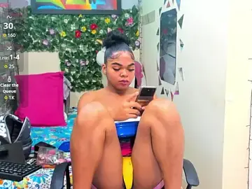 Stripchat Watch Live Sex Cams of Andrea-Cast