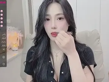 Stripchat Sex Cam of uuxiaocai