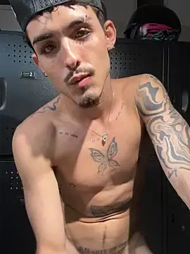 Stripchat Watch Live Sex Cams of NikoStone_